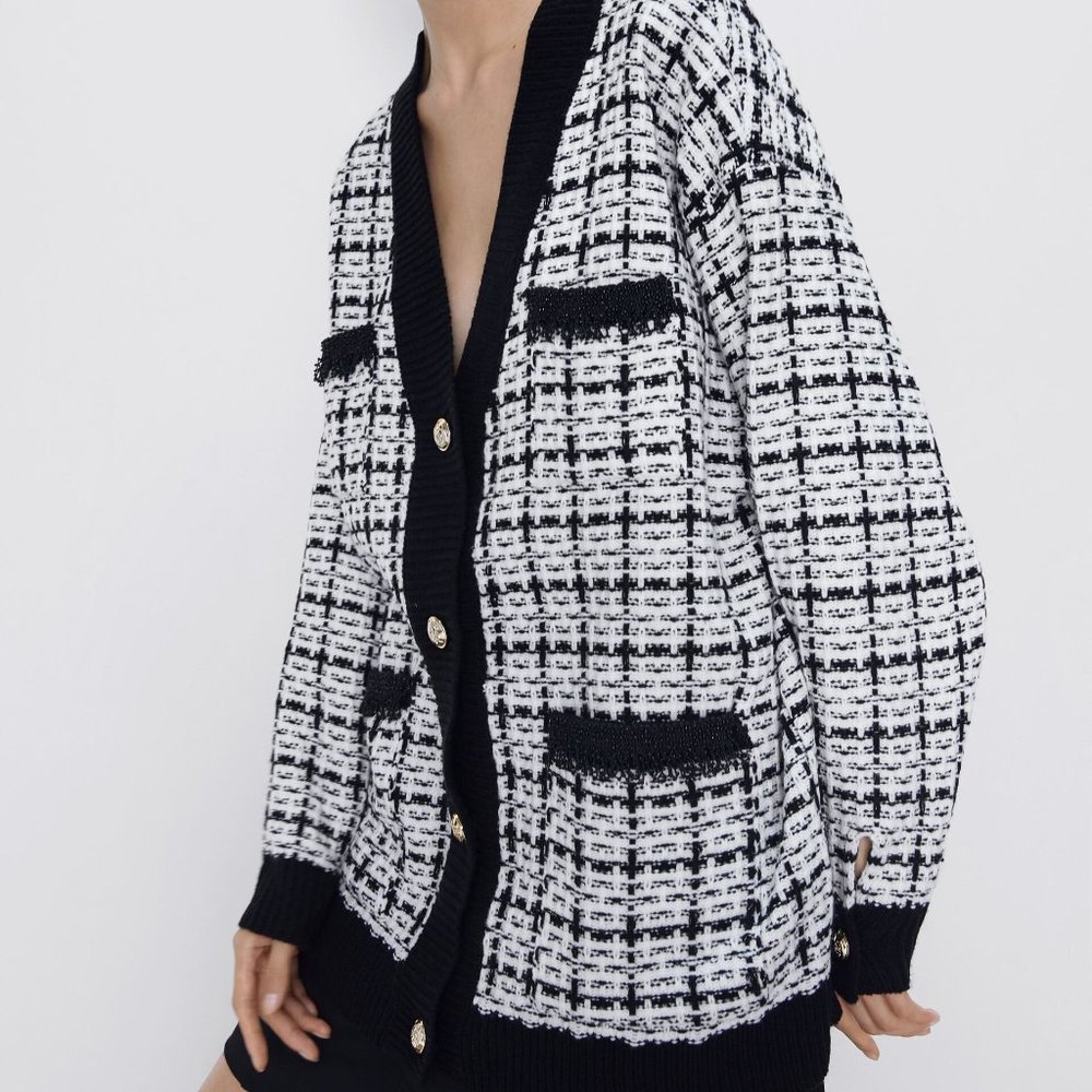 OVERSIZED TWEED CARDIGAN